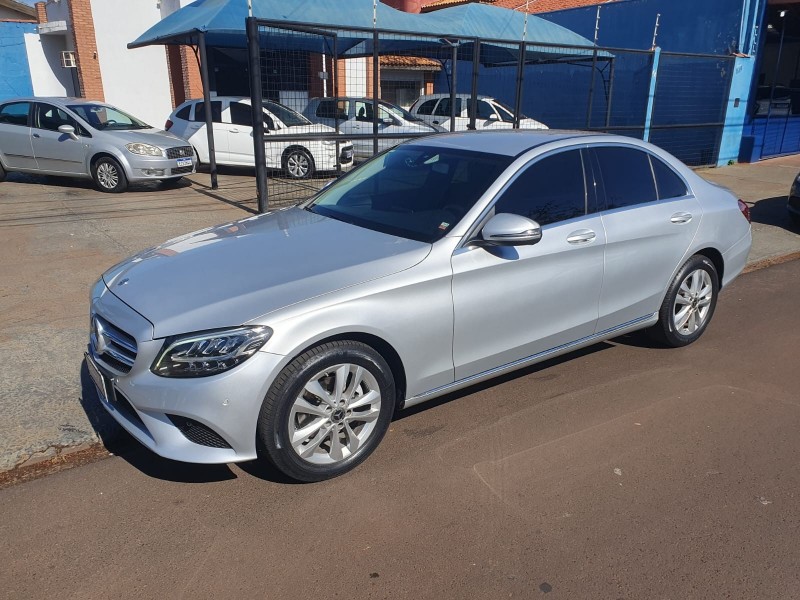 Ve�culo: Mercedes-Benz - C 180 - Avantgarde 1.6 Turbo Flex em Ribeir�o Preto