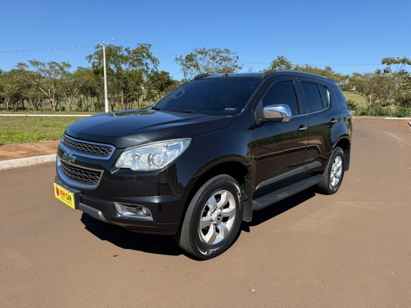 Ve�culo: Chevrolet (GM) - Trailblazer - V6 7 LUGARES AUTOMATICA em Sert�ozinho