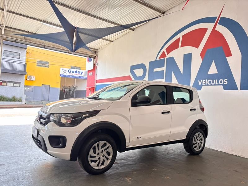 Ve�culo: Fiat - Mobi - Like 1.0 Fire 4P.  em Cravinhos