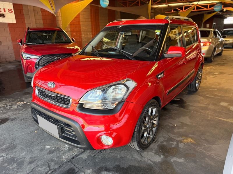 Ve�culo: Kia - Soul - 1.6 Aut. 4P.  em Ribeir�o Preto