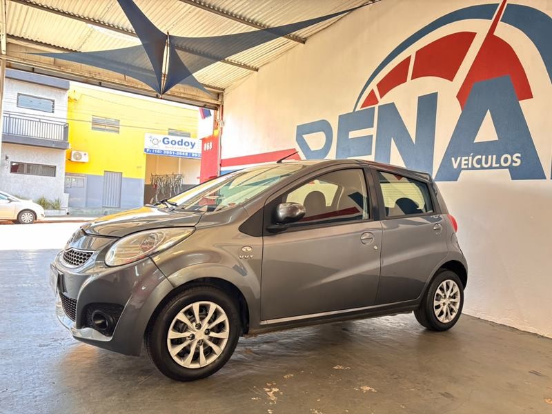 Ve�culo: Jac - J2 - 1.4 16V 4P.  em Cravinhos