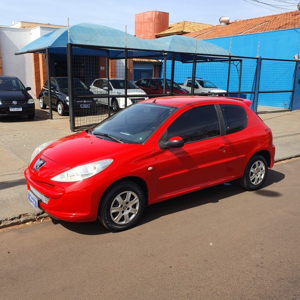 Ve�culo: Peugeot - 207 - XR 1.4 Flex Completo  em Ribeir�o Preto