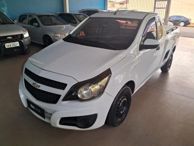 Ve�culo: Chevrolet (GM) - Montana - 1.4 LS em Brodowski