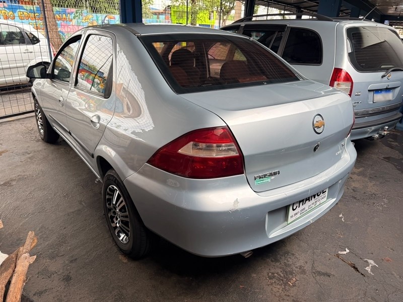 Ve�culo: Chevrolet (GM) - Prisma - 1.4 4P.  em Ribeir�o Preto