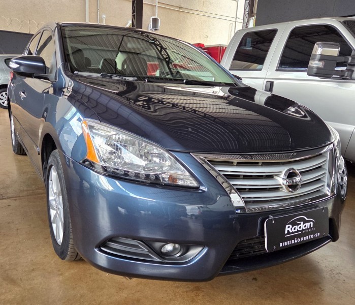 Ve�culo: Nissan - Sentra - Sentra Sv 2.0 Flexstart 16v Aut. em Ribeir�o Preto