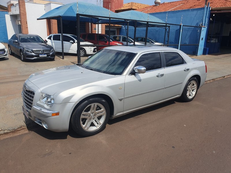 Ve�culo: Chrysler - 300 - C 5.7 HAMI V8 em Ribeir�o Preto