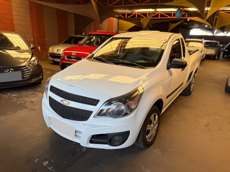 Ve�culo: Chevrolet (GM) - Montana - 1.4 2P.  em Ribeir�o Preto