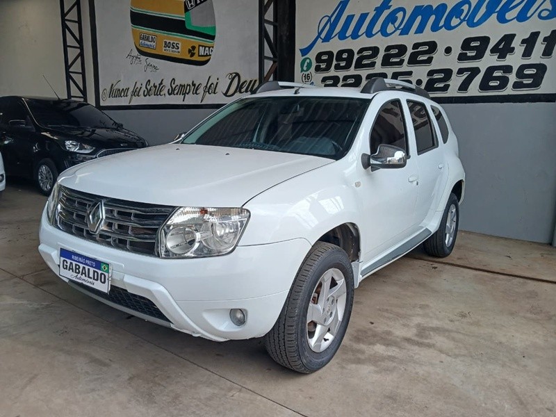 Ve�culo: Renault - Duster - 1.6 4P.  em Ribeir�o Preto