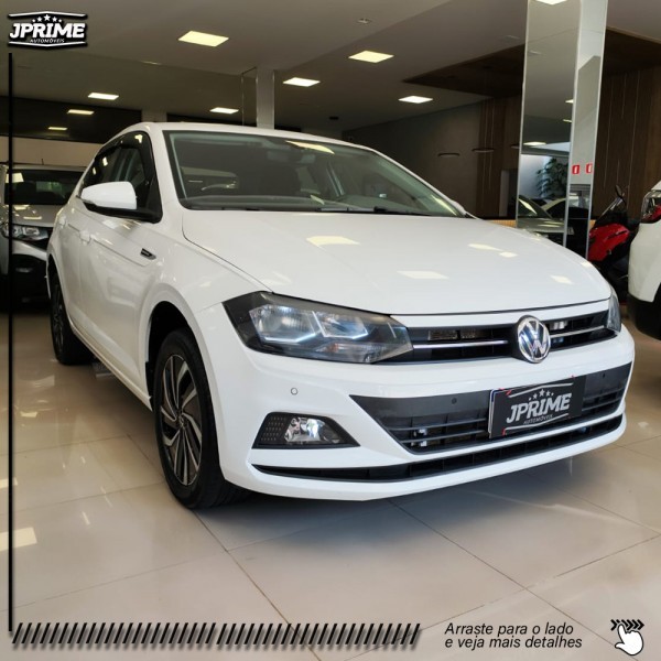 Ve�culo: Volkswagen - Polo Hatch - COMFORTLINE em Batatais