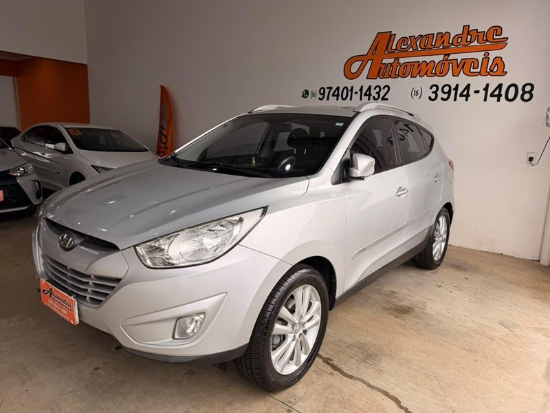 Ve�culo: Hyundai - IX 35 - GLS 2.0 Aut. 4P. em Ribeir�o Preto