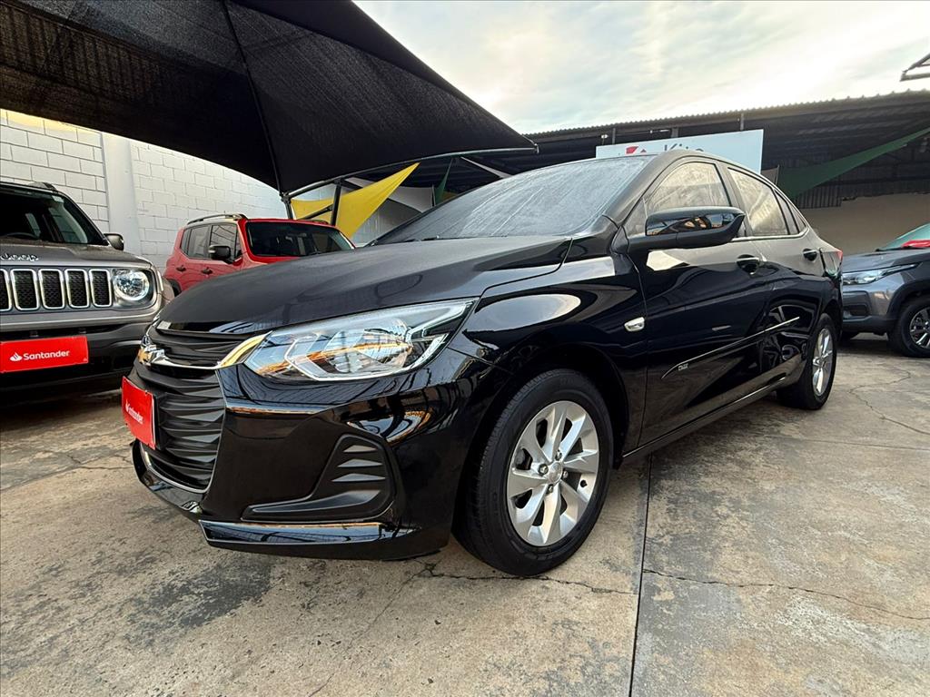 Ve�culo: Chevrolet (GM) - Onix - 1.0 FLEX LT MANUAL em Ribeir�o Preto
