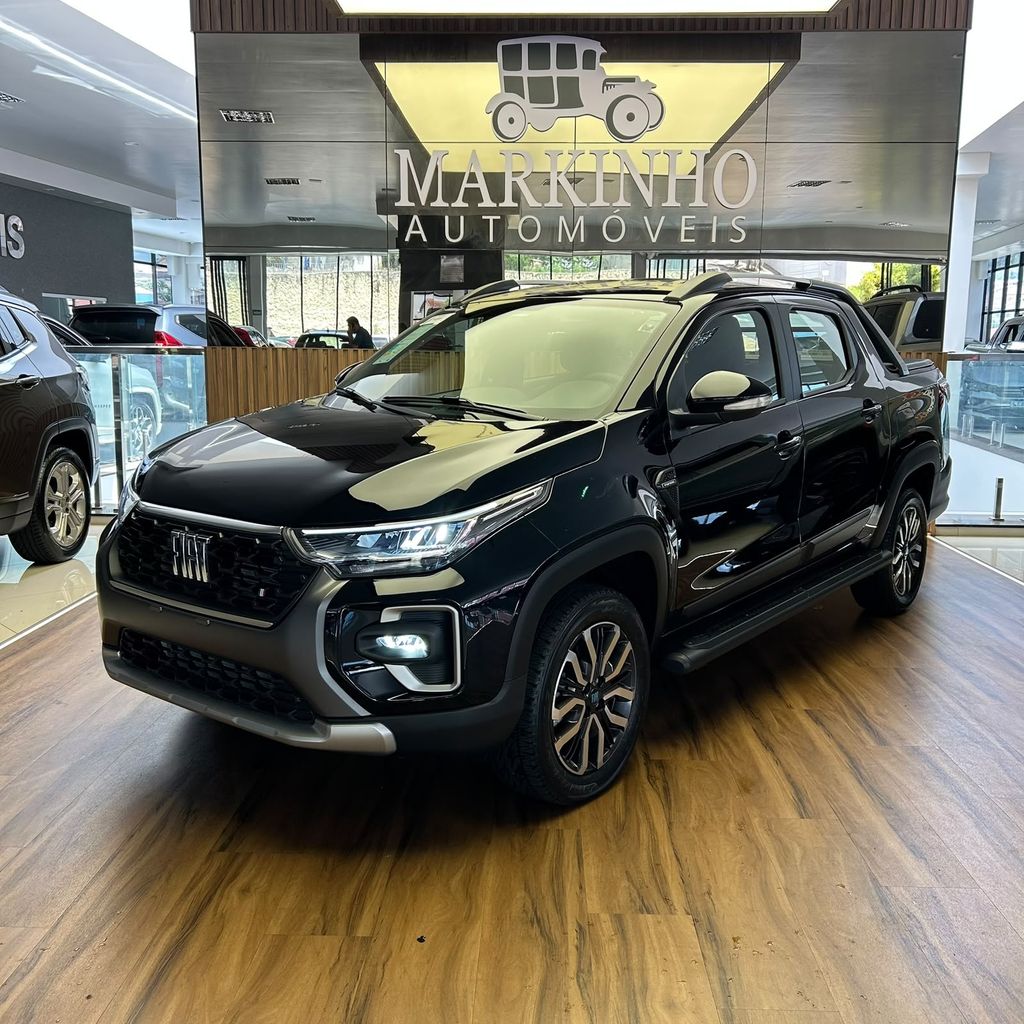 Ve�culo: Fiat - Strada -  em Franca