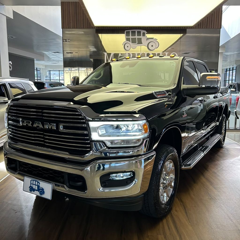 Ve�culo: Ram - 3500 -  em Franca
