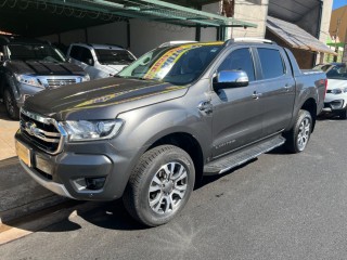 Veículo: Ford - Ranger - Limited 3.2 em Ribeirão Preto