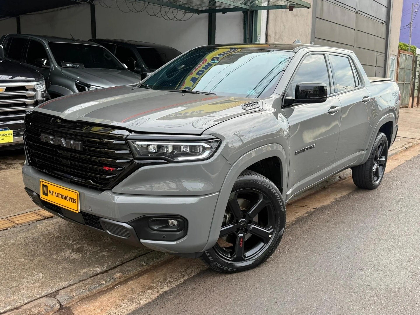 Ve�culo: Ram - Rampage - 2.0 HURRICANE 4 TURBO GASOLINA R/T 4X4 AUTOM�TICO em Ribeir�o Preto