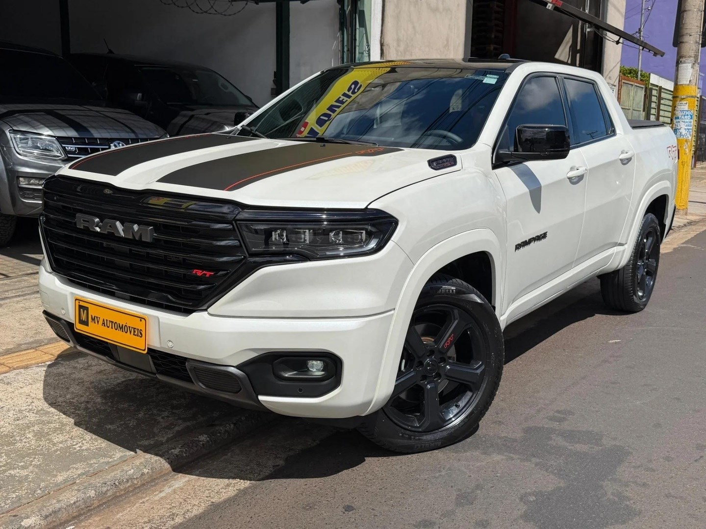 Ve�culo: Ram - Rampage - 2.0 HURRICANE 4 TURBO GASOLINA R/T 4X4 AUTOM�TICO em Ribeir�o Preto