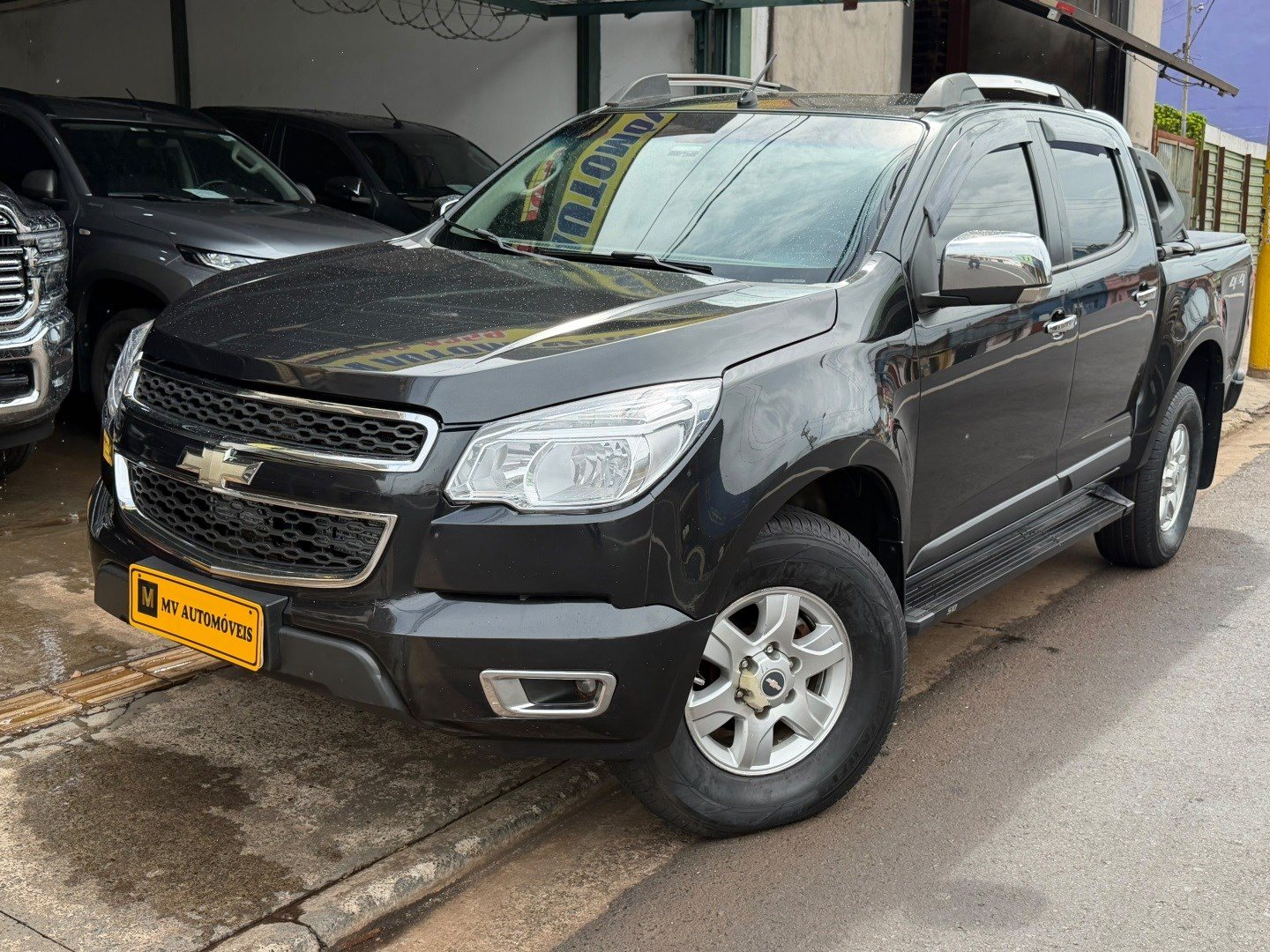 Ve�culo: Chevrolet (GM) - S-10 - 2.8 LT 4X4 CD 16V TURBO DIESEL 4P AUTOM�TICO em Ribeir�o Preto