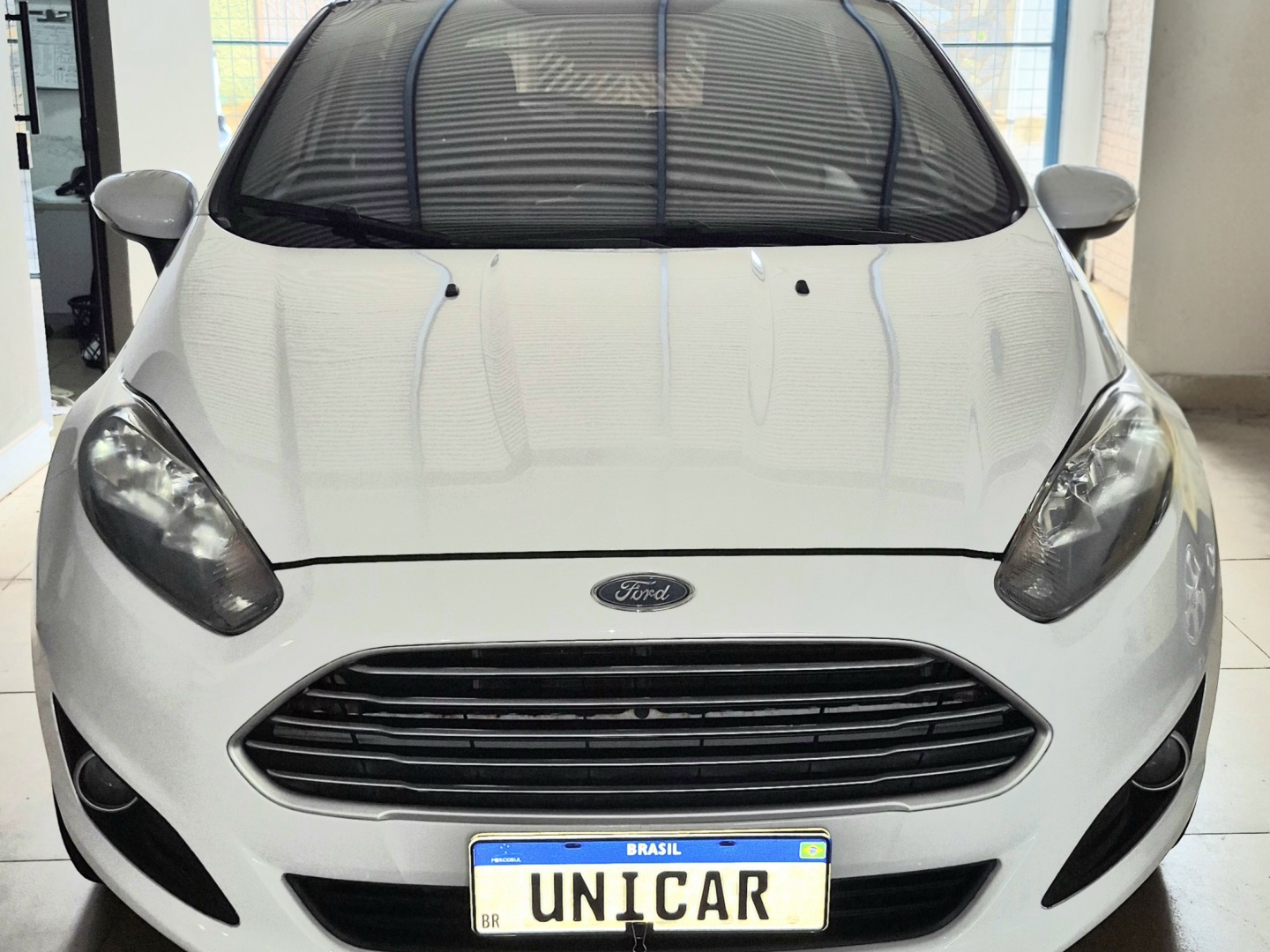 Ve�culo: Ford - Fiesta Hatch - 1.6 SEL HATCH 16V FLEX 4P POWERSHIFT em Ribeir�o Preto