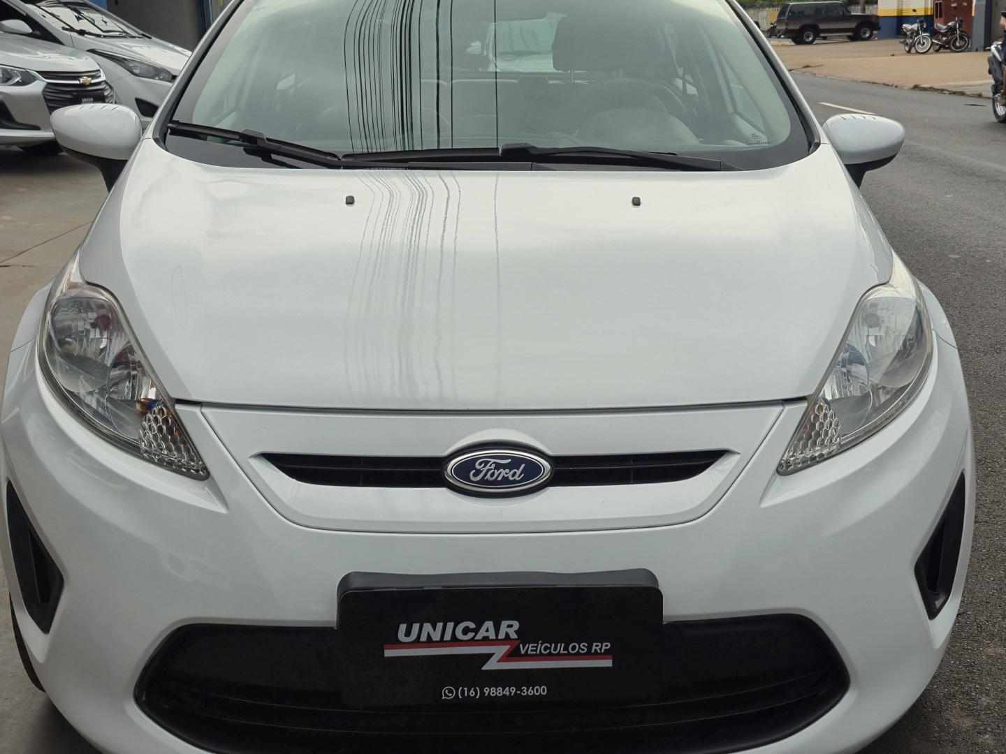 Ve�culo: Ford - Fiesta Hatch - 1.6 SE HATCH 16V FLEX 4P MANUAL em Ribeir�o Preto