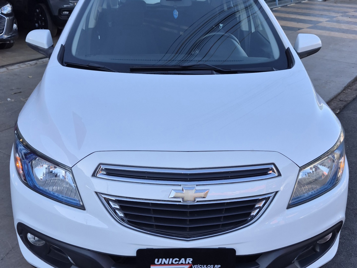 Ve�culo: Chevrolet (GM) - Onix - 1.4 MPFI LTZ 8V FLEX 4P AUTOM�TICO em Ribeir�o Preto