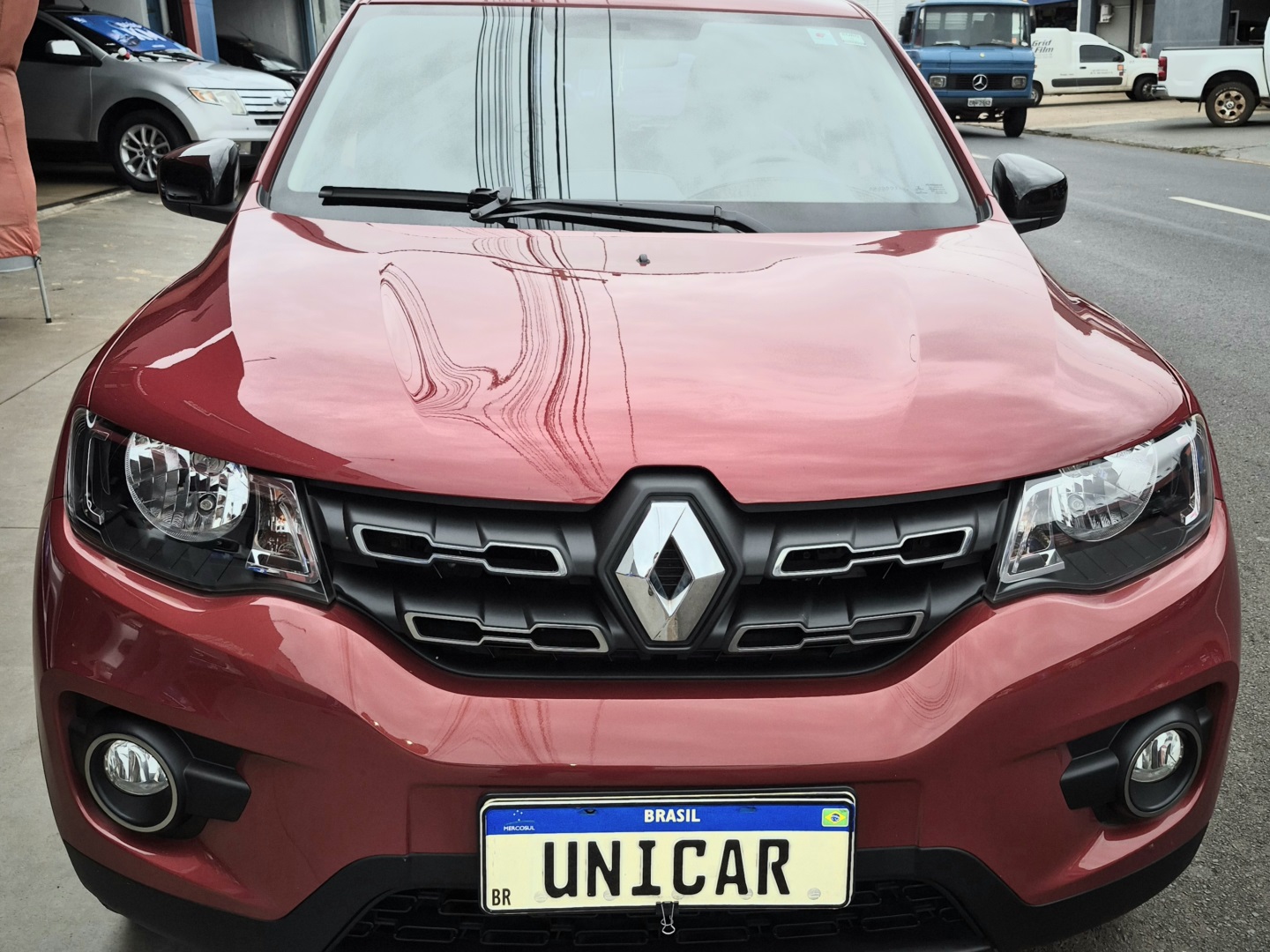 Ve�culo: Renault - Kwid - 1.0 12V SCE FLEX INTENSE MANUAL em Ribeir�o Preto