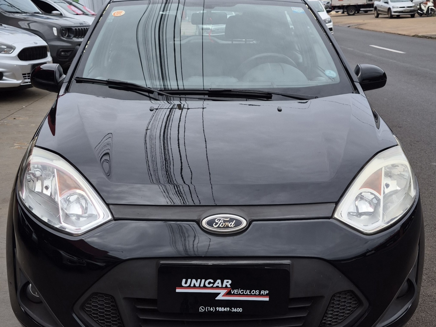 Ve�culo: Ford - Fiesta Hatch - 1.0 ROCAM HATCH 8V FLEX 4P MANUAL em Ribeir�o Preto