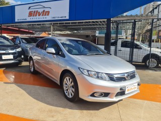 Veículo: Honda - Civic - Sedan LXR 2.0 em Ribeirão Preto