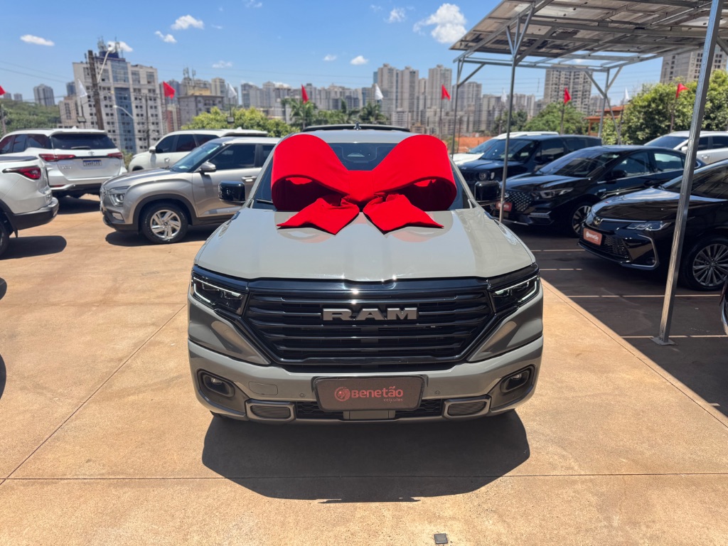 Veculo: Ram - Rampage - LARAMIE 2.2 TB CD 4X4 Die. Aut. em Ribeiro Preto