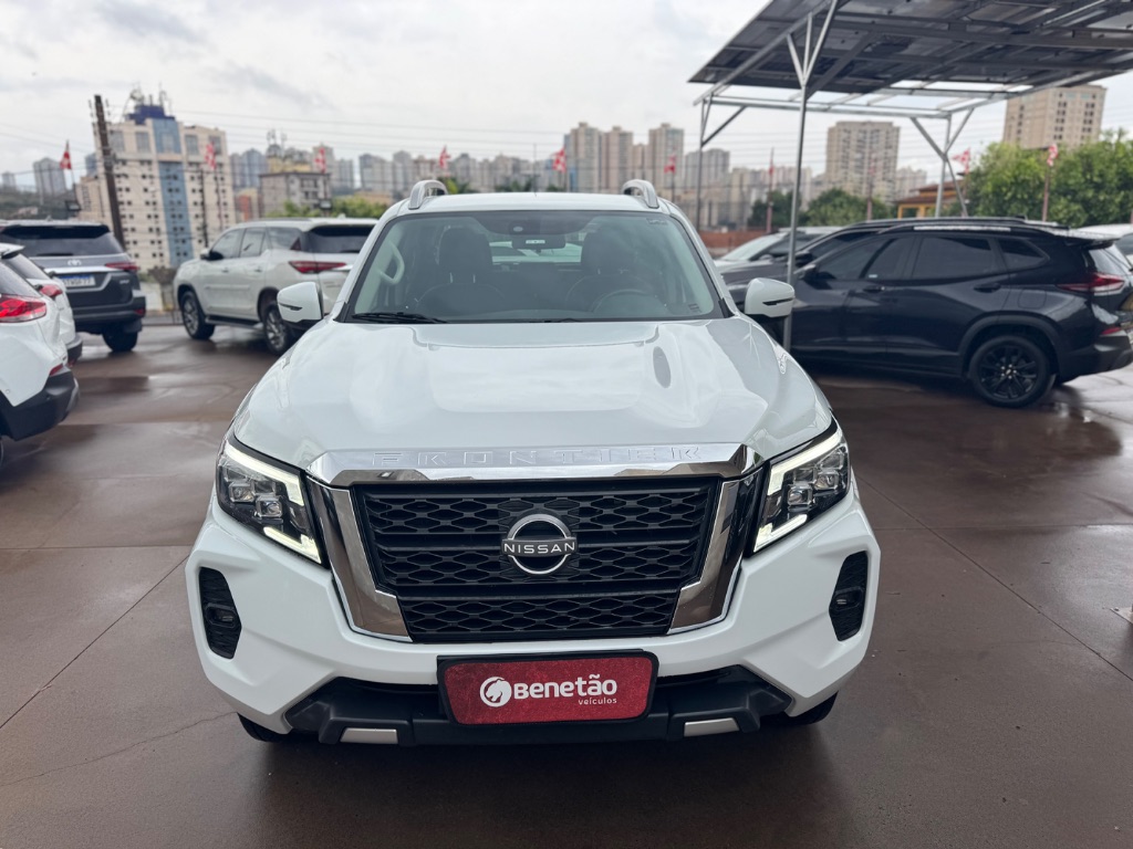 Veculo: Nissan - Frontier - XE CD 4x4 2.3 Bi-TB Diesel Aut. em Ribeiro Preto