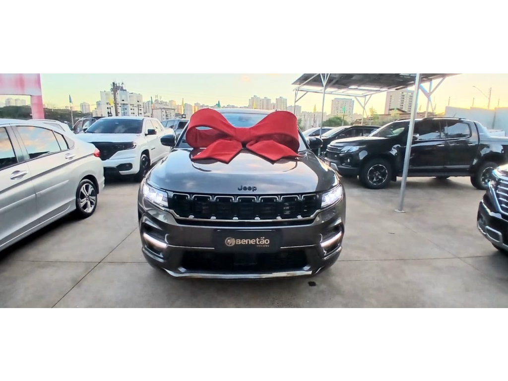 Ve�culo: Jeep - Commander - 2.0 HURRICANE 4 TURBO GASOLINA BLACKHAWK AT9 em Ribeir�o Preto