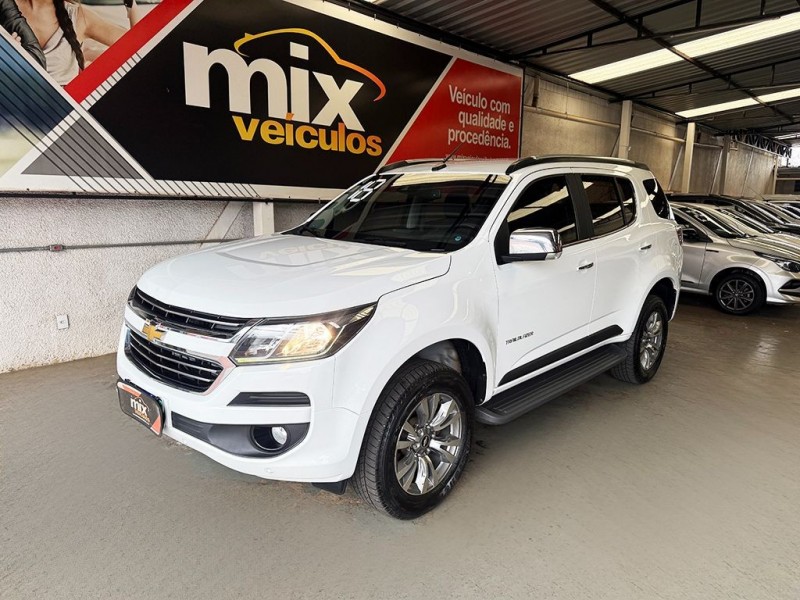 Ve�culo: Chevrolet (GM) - Trailblazer - 2.8 LTZ 4X4 16V TURBO em Ribeir�o Preto