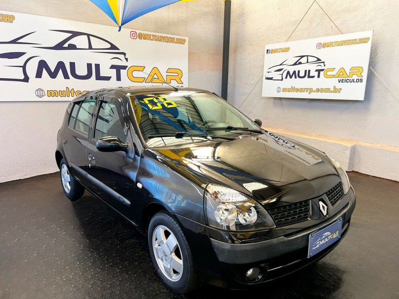 Ve�culo: Renault - Clio - 1.0 PRIVILEGE 16V em Ribeir�o Preto