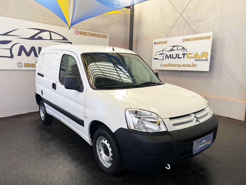 Ve�culo: Citroen - Berlingo - 1.6 VTI 120 FURGAO em Ribeir�o Preto
