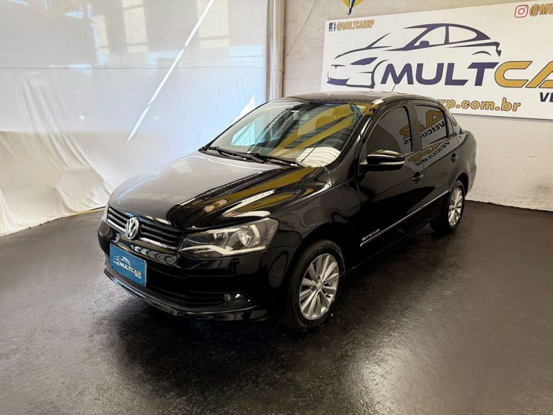 Ve�culo: Volkswagen - Voyage - 1.6 MI COMFORTLINE 8V em Ribeir�o Preto