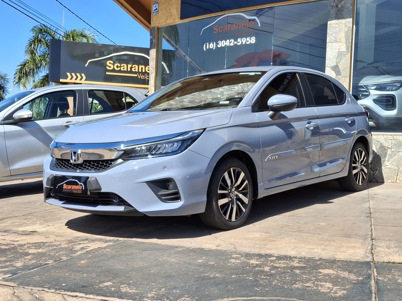 Veculo: Honda - City - Hatchback Touring 1.5 Flex 16V Aut em Sertozinho