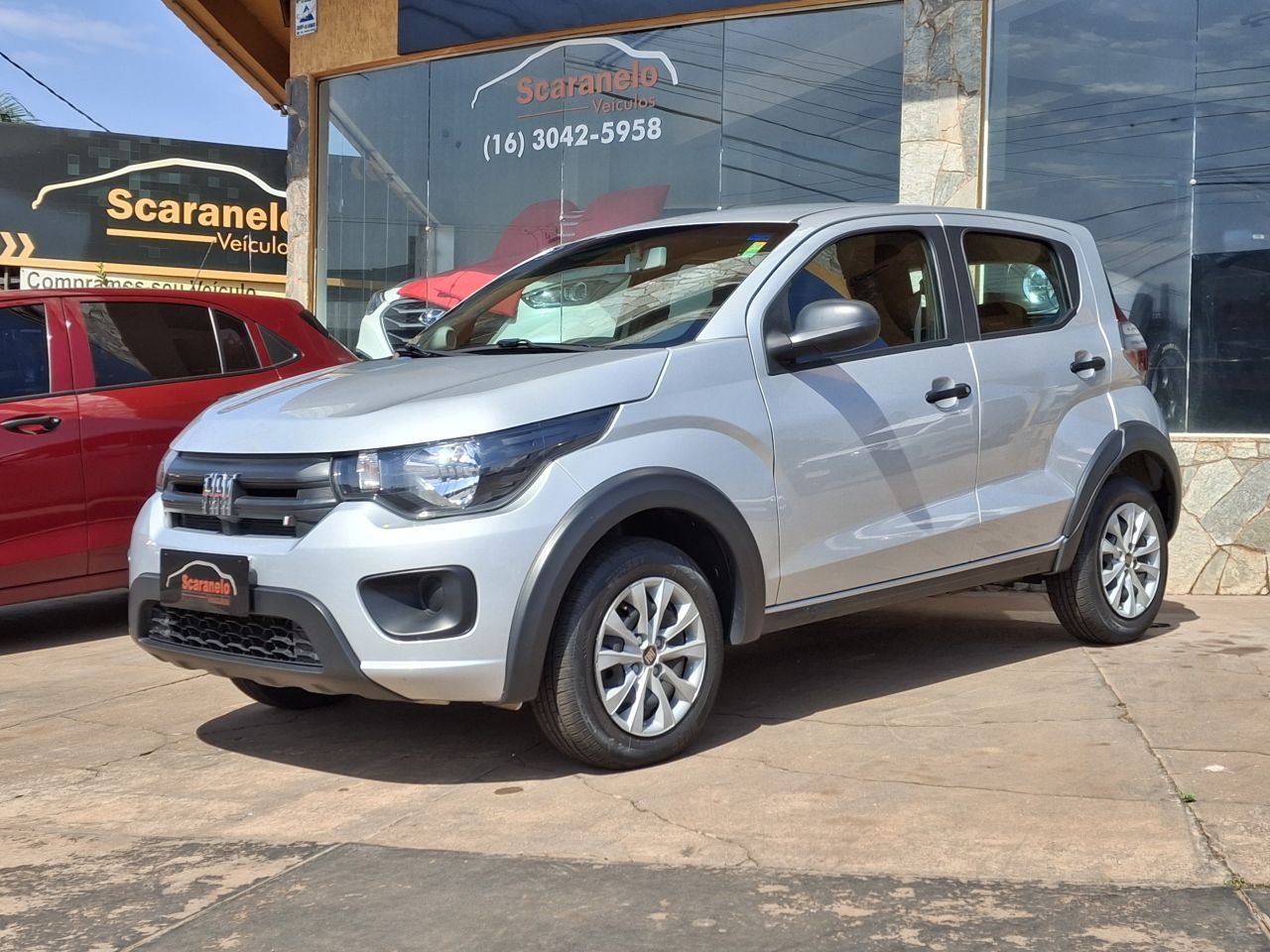 Veculo: Fiat - Mobi - LIKE 1.0 Fire Flex 5p. em Sertozinho