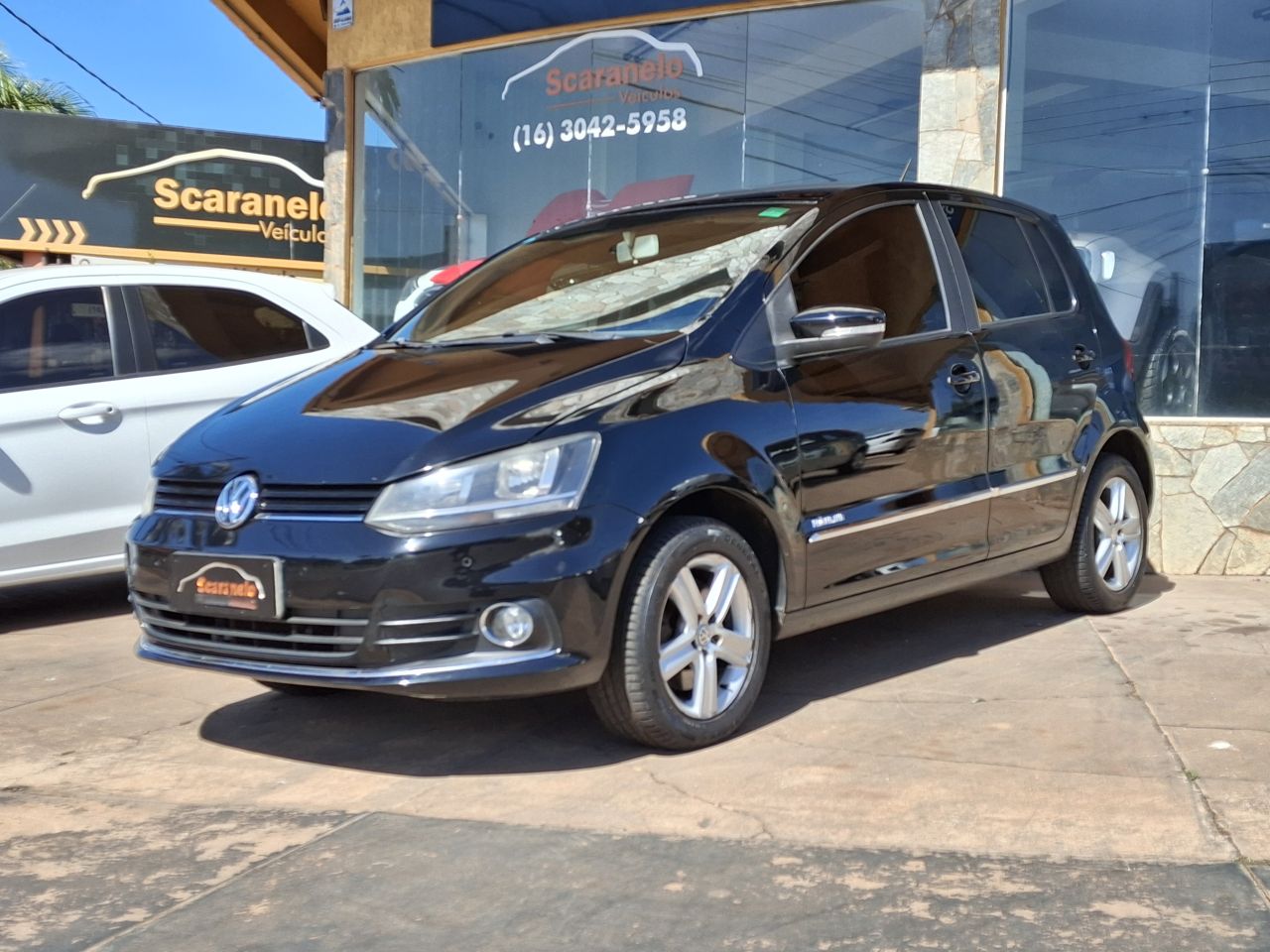 Veculo: Volkswagen - Fox - Highline1.6 Flex 16V 5p em Sertozinho