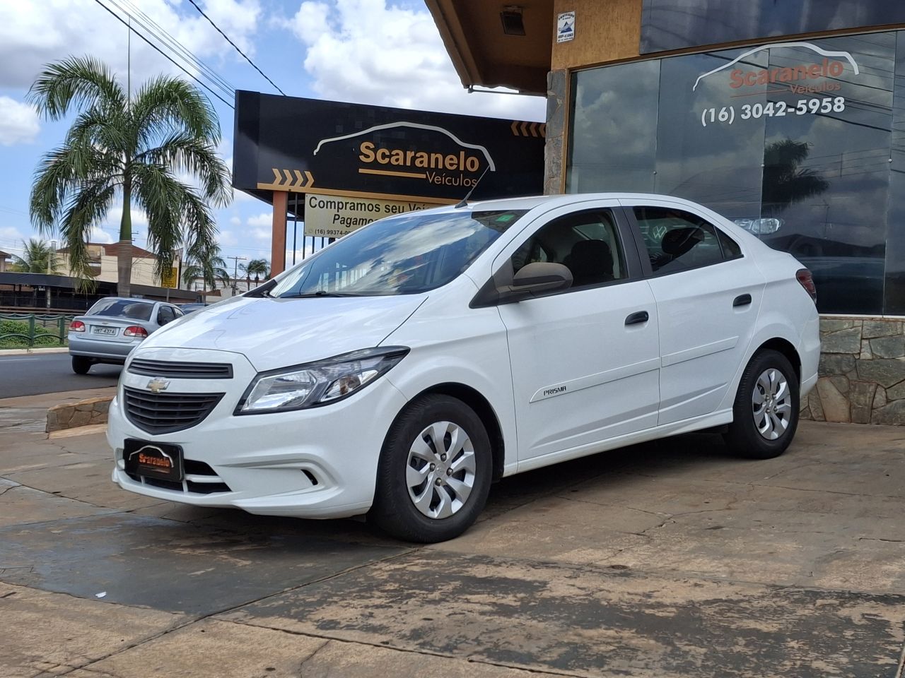 Veculo: Chevrolet (GM) - Prisma - Sed. Joy/ LS 1.0 8V FlexPower 4p em Sertozinho