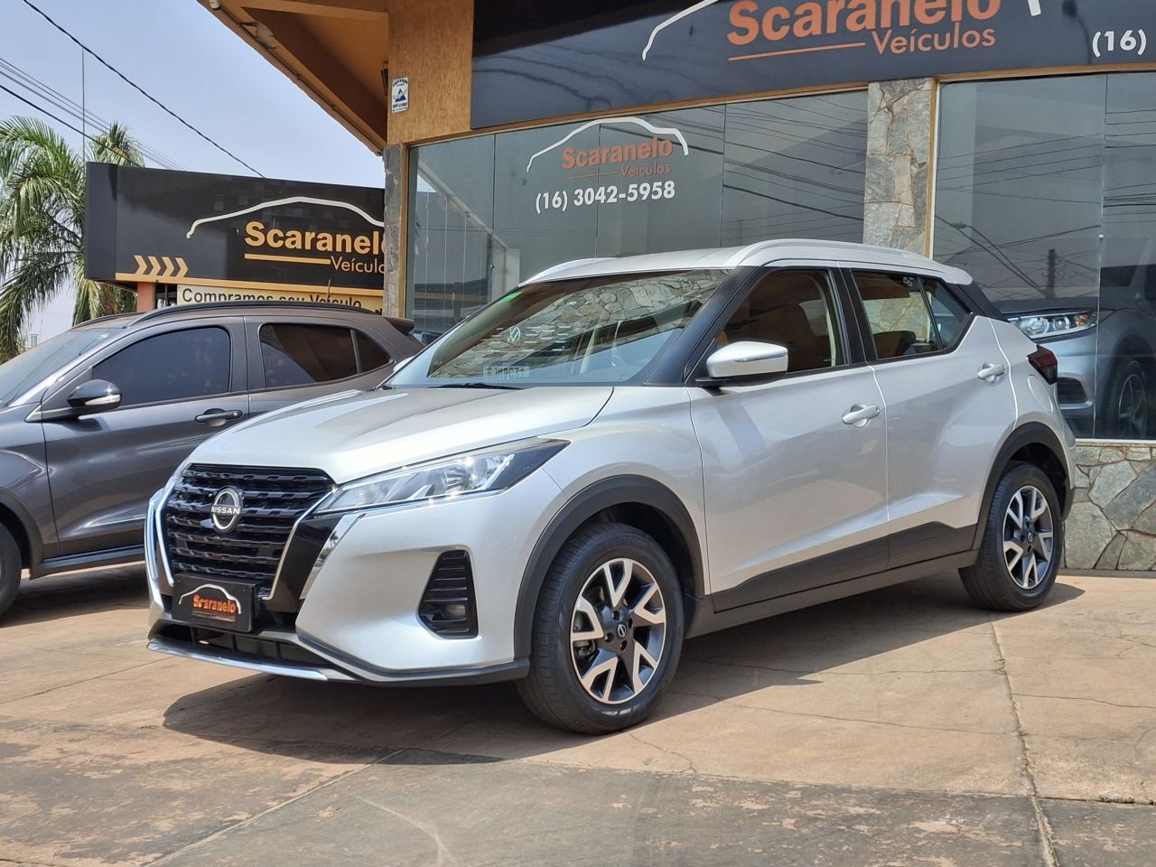 Ve�culo: Nissan - Kicks - Sense 1.6 16V Flex Aut. em Sert�ozinho