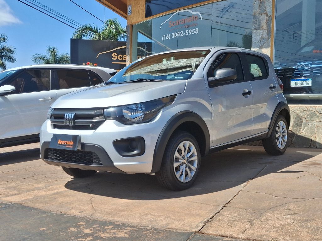 Ve�culo: Fiat - Mobi - LIKE 1.0 Fire Flex 5p. em Sert�ozinho