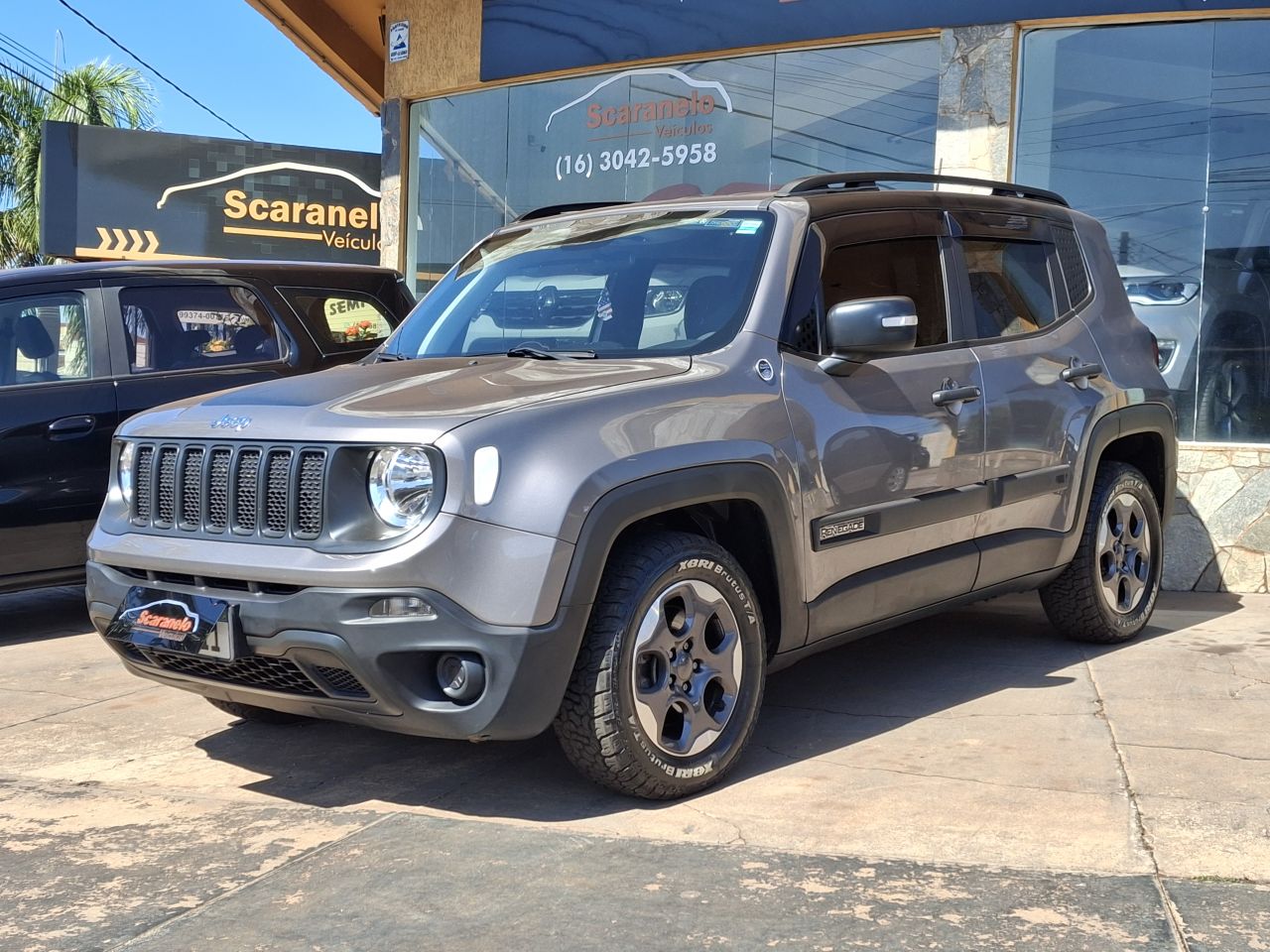Ve�culo: Jeep - Renegade - 4x2 Flex 16V Aut. em Sert�ozinho
