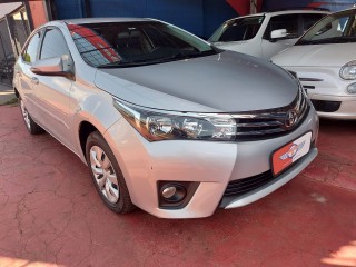 Veículo: Toyota - Corolla - GLi 1.8 em Ribeirão Preto