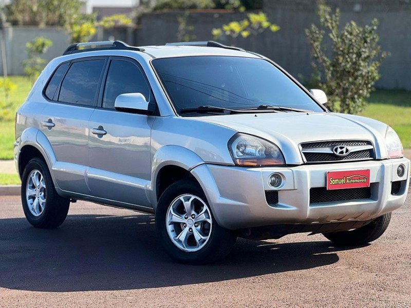 Veculo: Hyundai - Tucson - 2.0 MPFI GLS 16V 143CV 2WD em Sertozinho