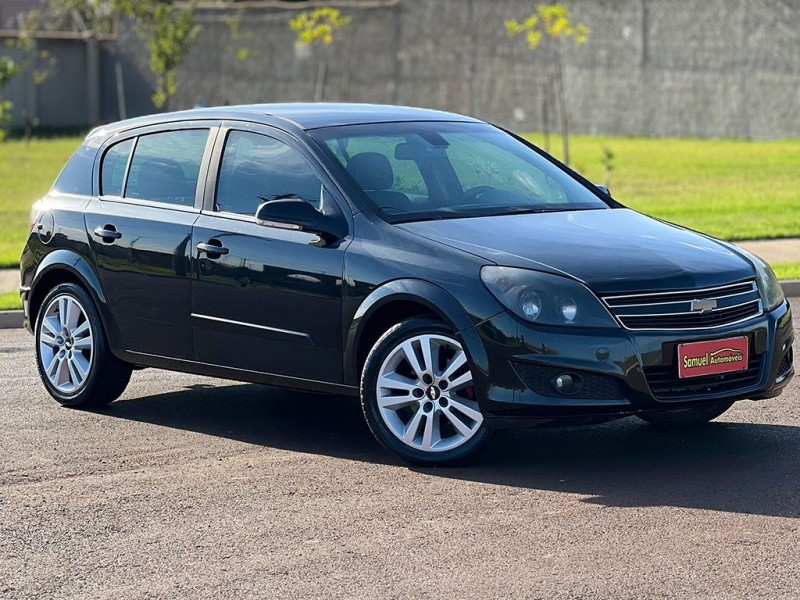Veculo: Chevrolet (GM) - Vectra - 2.0 MPFI GT-X HATCH 8V em Sertozinho