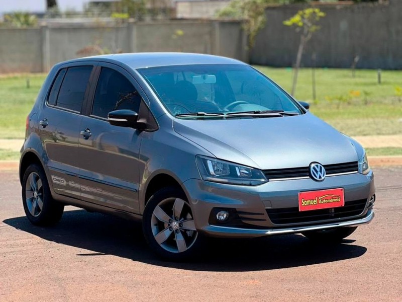 Veculo: Volkswagen - Fox - 1.6 MSI TOTAL CONNECT em Sertozinho