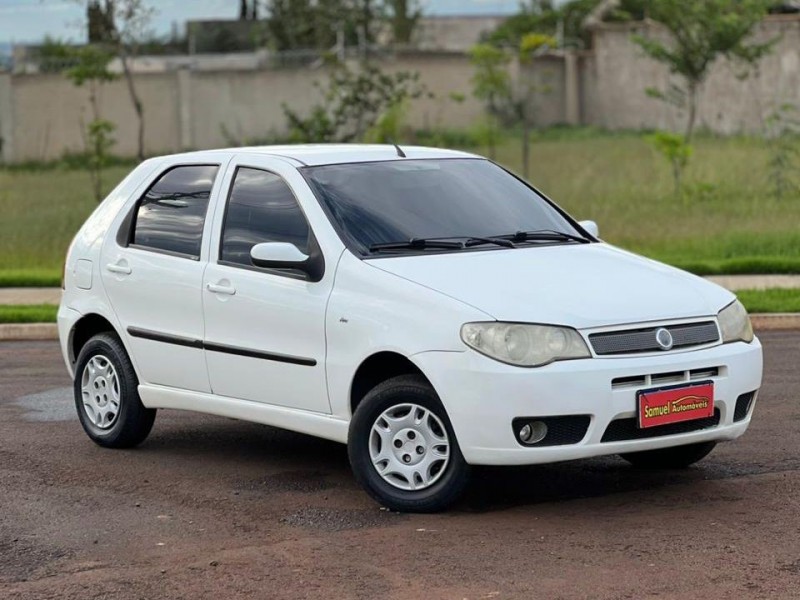 Ve�culo: Fiat - Palio - 1.0 MPI ELX em Sert�ozinho