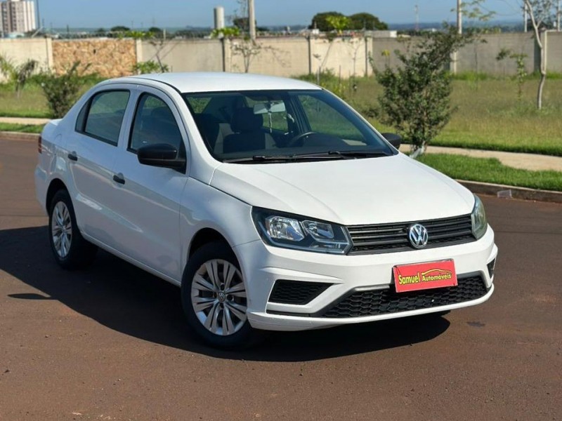 Ve�culo: Volkswagen - Voyage - 1.0 12V MPI TOTALFLEX em Sert�ozinho