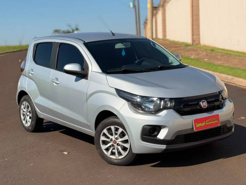 Ve�culo: Fiat - Mobi - 1.0 8V EVO LIKE. em Sert�ozinho