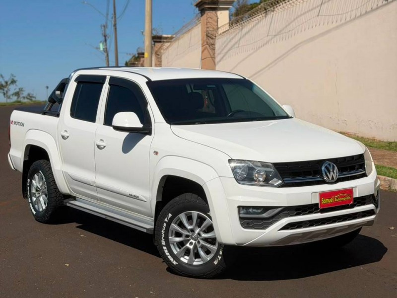 Ve�culo: Volkswagen - Amarok - 2.0 TRENDLINE 4X4 CD 16V TURBO INTERCOOLER em Sert�ozinho