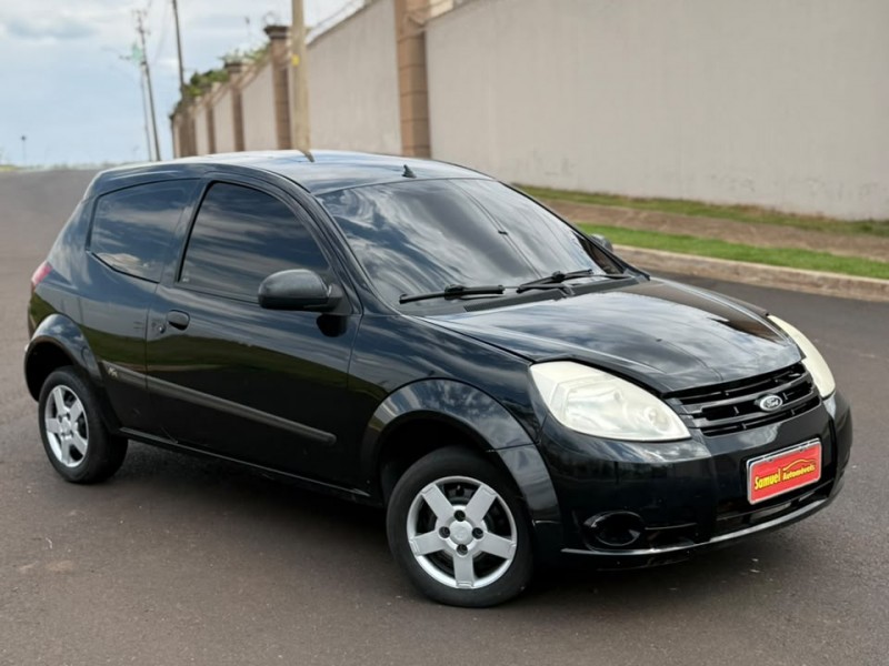 Ve�culo: Ford - Ka - 1.0 MPI 8V em Sert�ozinho